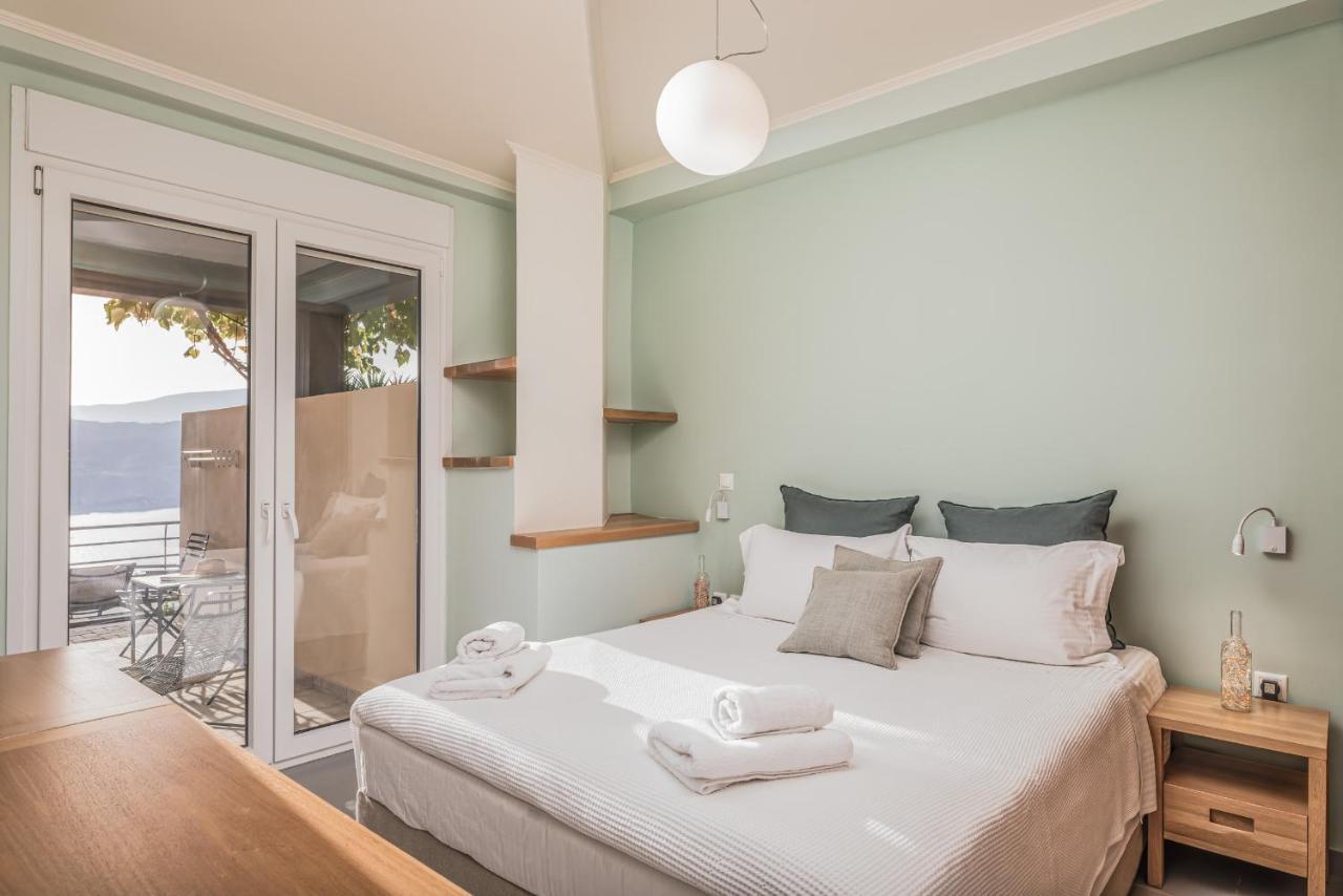 Heaven'S Door Apartment Samos Town Exterior photo